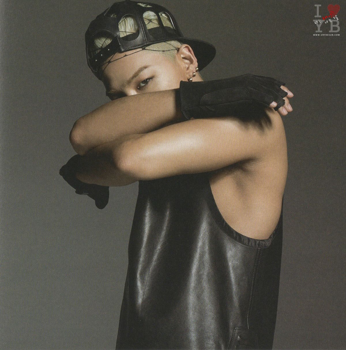 taeyang_rise_japan_scans_016