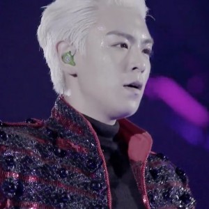 x-tour-dvd-top-1